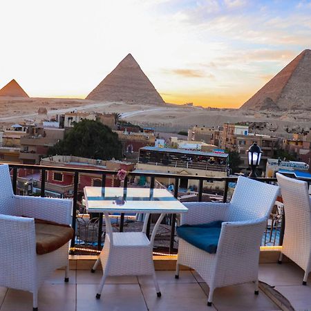 Kafret el-Gabal Golden Pyramids Inn מראה חיצוני תמונה